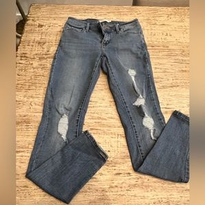 Levi Jeans size 27